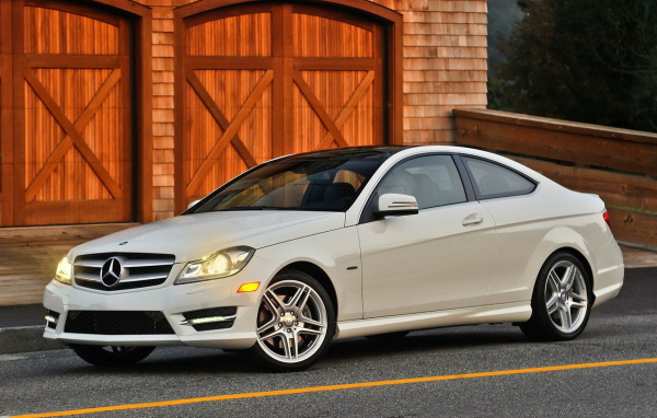 Mercedes-Benz-C-Class Coupe
