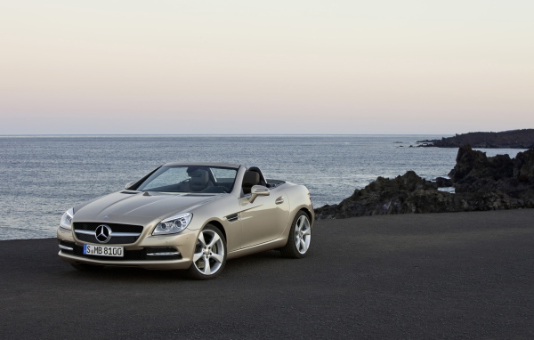 Mercedes-Benz-SLK-Roadster