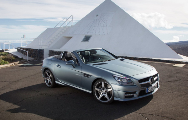 Mercedes-Benz-SLK350 Cabriolet