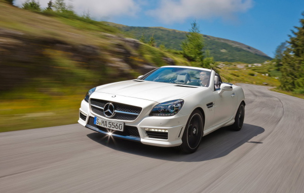 Mercedes-Benz-SLK55 AMG