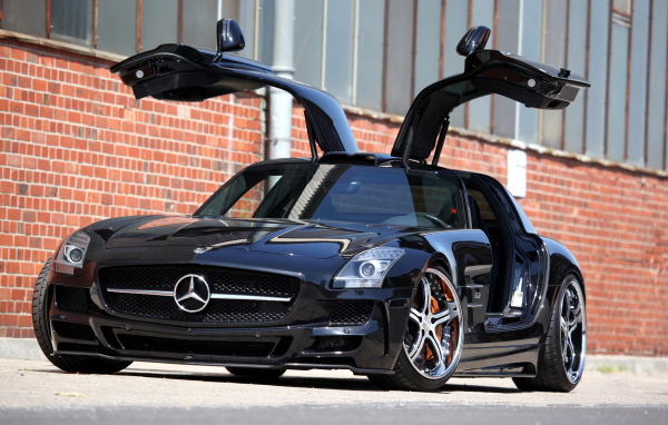 Mercedes-Benz-SLS-63-AMG