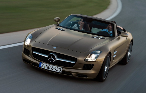 Mercedes Benz SLS AMG Roadster