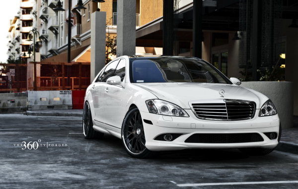 Mersedes Benz S-Class