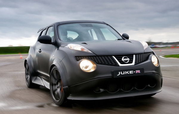 Nissan-Juke-R