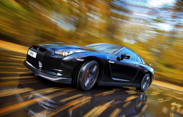 Nissan GT-R