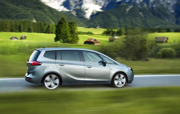 Opel-Zafira Tourer