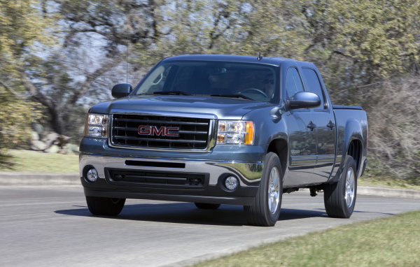 2011-GMC-Sierra-Hybrid
