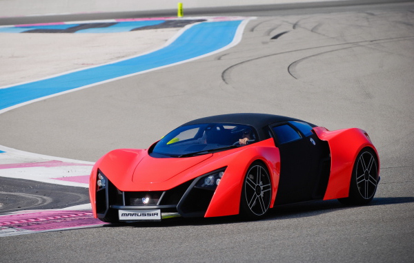суперкар Marussia