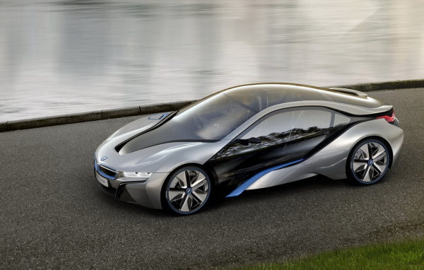 новый BMW-i8 Concept