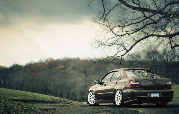 Subaru, серый металлик