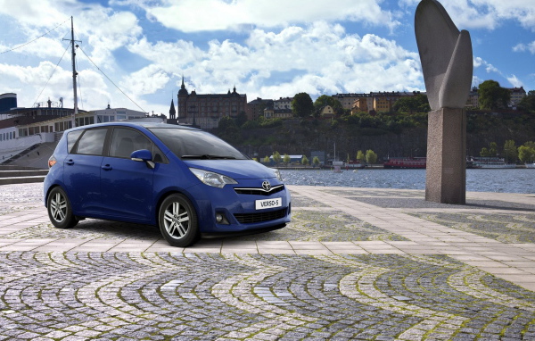 Toyota-Verso-S