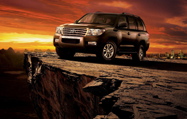 Toyota Land Cruiser 200