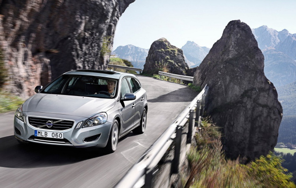 Volvo-V60 Hybrid