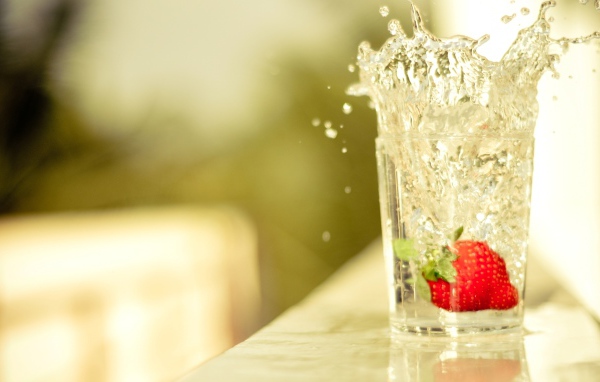 Клубника в стакане