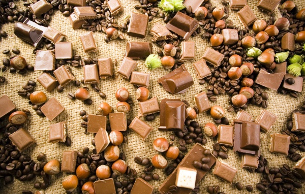 Шоколад орехи кофе