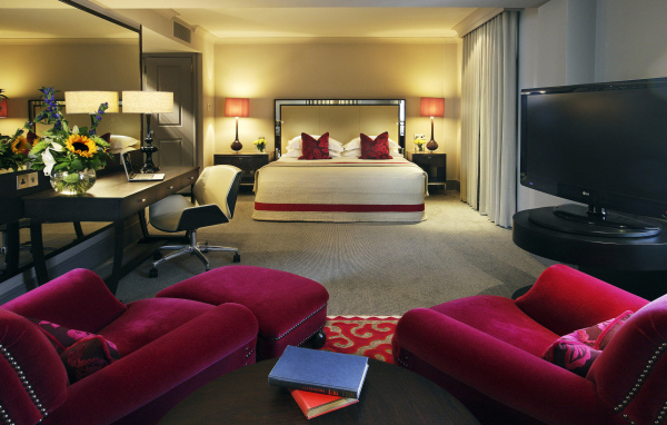 Шикарная спальня