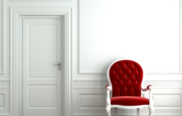 Красный стул