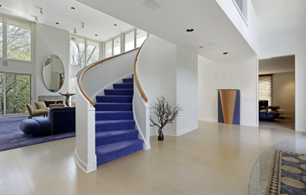 Лестница на второй этаж