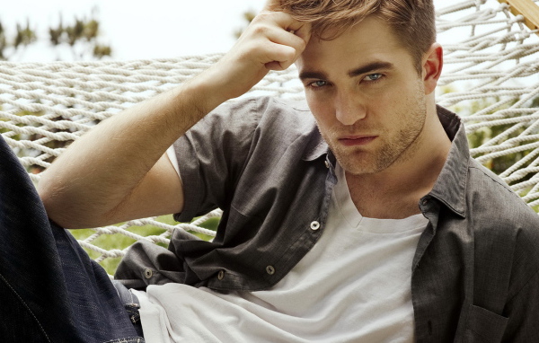 красавчик Robert-Pattinson