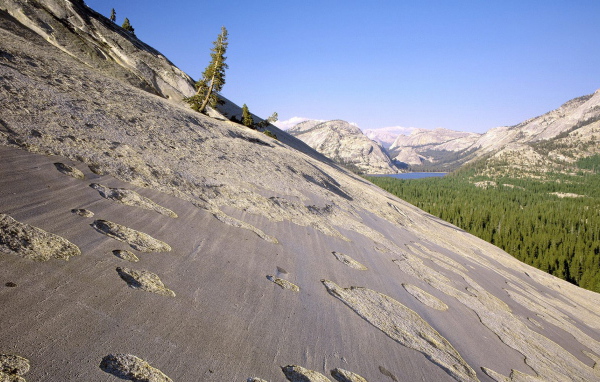 Горный склон