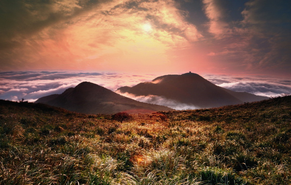 Горы и туман