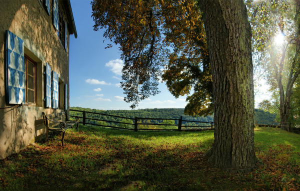 Дом на вершине холма