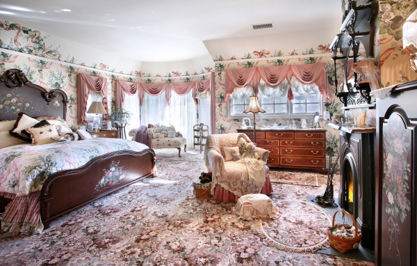 Спальная с камином