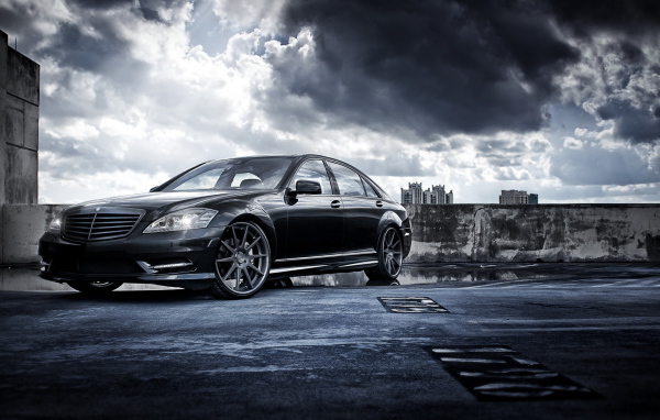 Mercedes S550