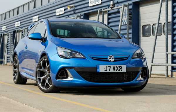 Vauxhall-Astra VXR 2013