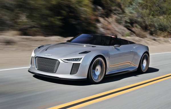 Audi-e-tron Spyder Concept
