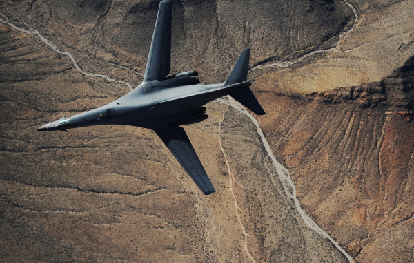 бомбардировщик Rockwell B-1B