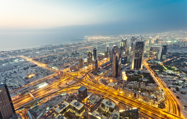 Дубаи - вечерняя панорама