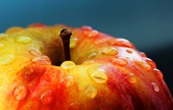 Мытое яблоко