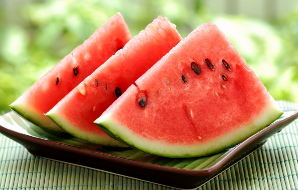 Арбузные кусочки