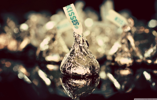 Конфета в обертке