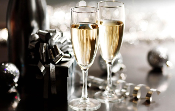 Новогоднее шампанское