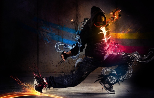 Танцующий парень