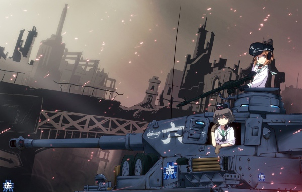 Девушки и танки