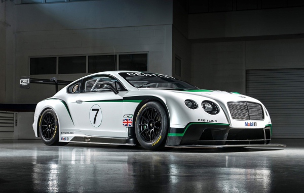 Автомобиль на стоянке