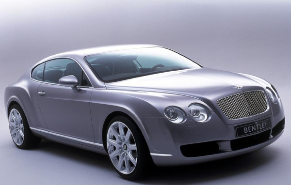 Серебристый Bentley