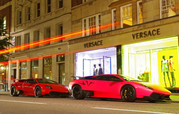 Lamborghini Murcielago LP 670-4SV у Версачи