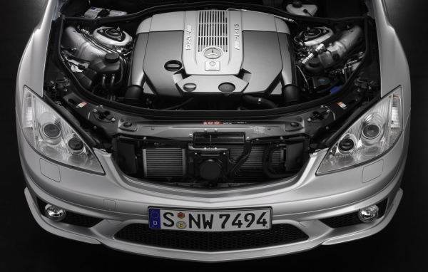 Mercedes-Benz S65 AMG под капотом