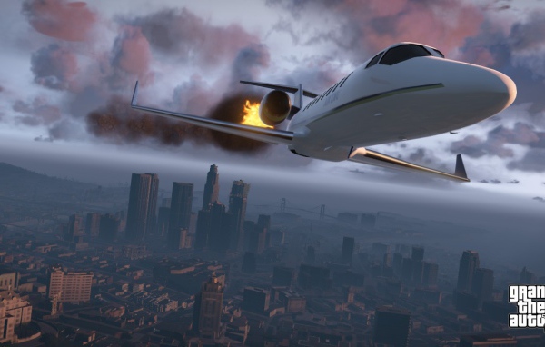 Самолет горит над городом