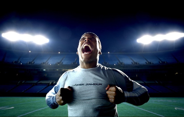 Under Armour кричим громко