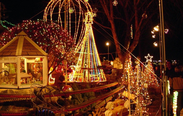 Парк развлечений на рождество