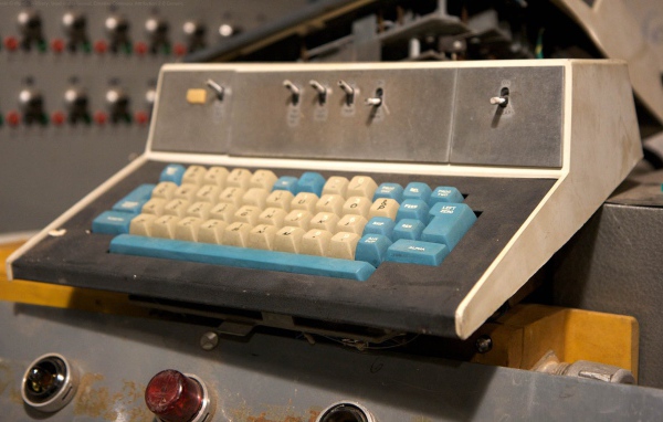 Антикварный компьютер