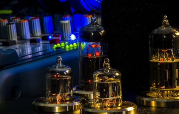 Ламповая электроника