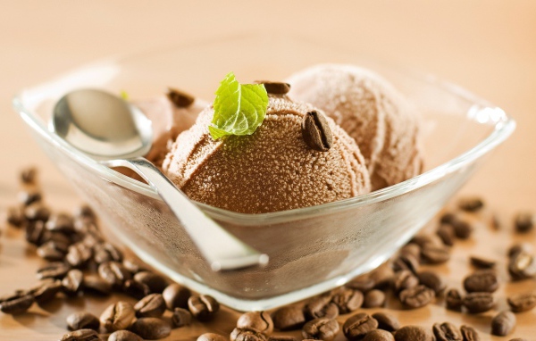 Десерт с кофейными зернами