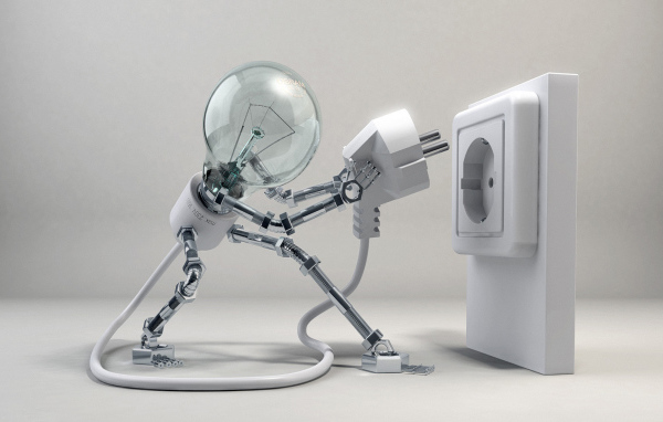 Лампочка включается в розетку