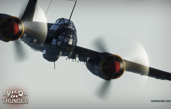 War Thunder огромный самолет крупным планом